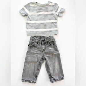 GAP Gray Jeans and Old Navy Shirt Versatile Matching Set